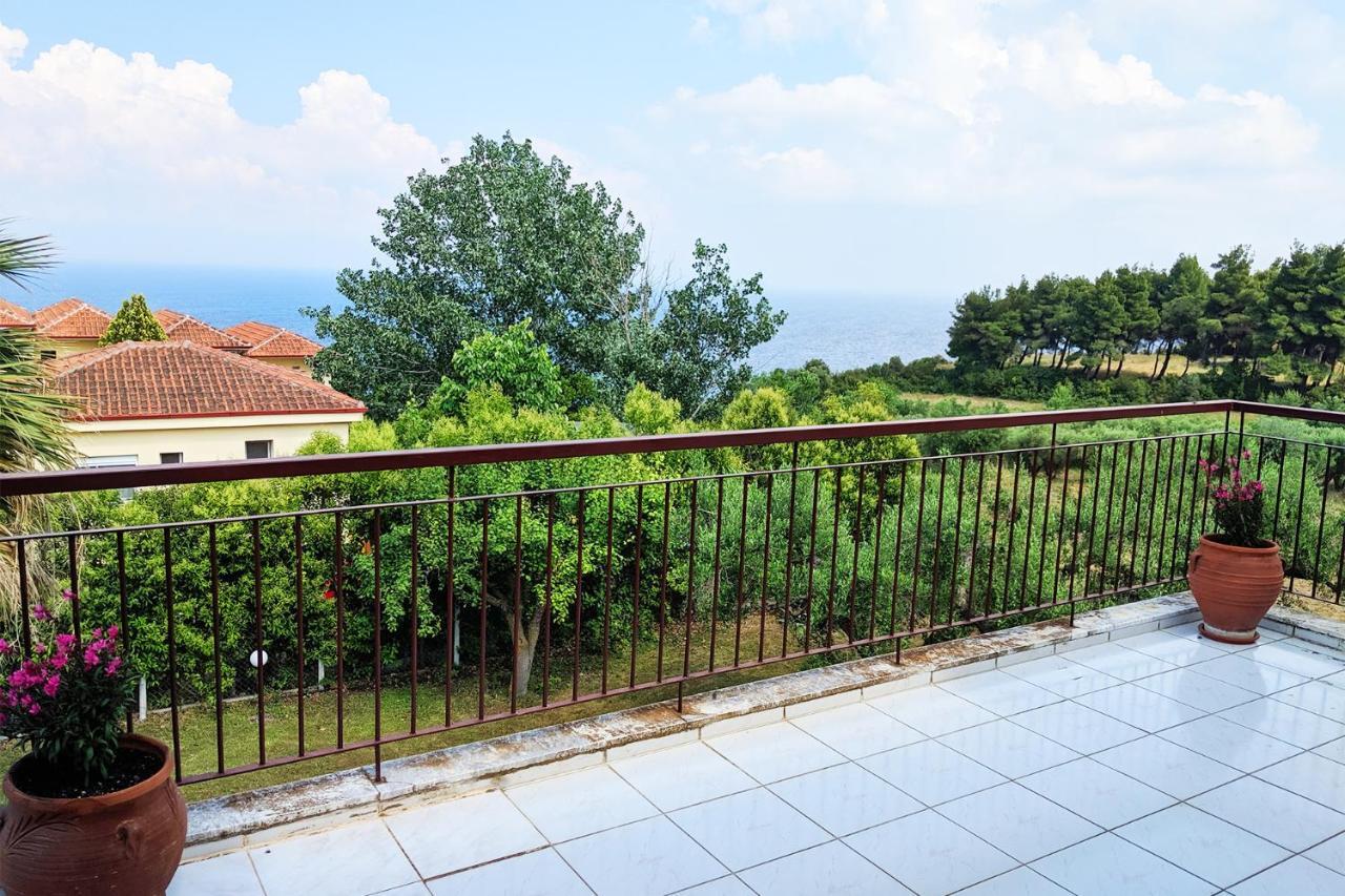 Amazing Sea View Loft, Afytos Apartment Exterior photo